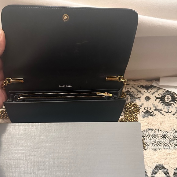Authentic Balenciaga logo wallet on chain in black. - Picture 3 of 5